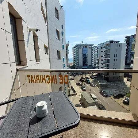 Lotus Loft Mamaia-nord Apartment *