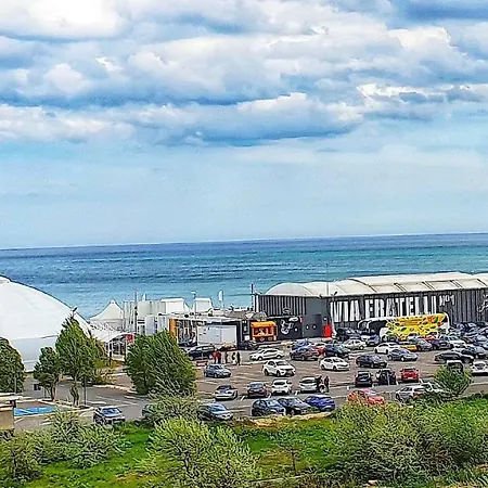 דירה Lotus Loft Mamaia-nord מאמאיה