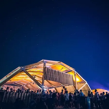 Lotus Loft Mamaia-nord דירה *